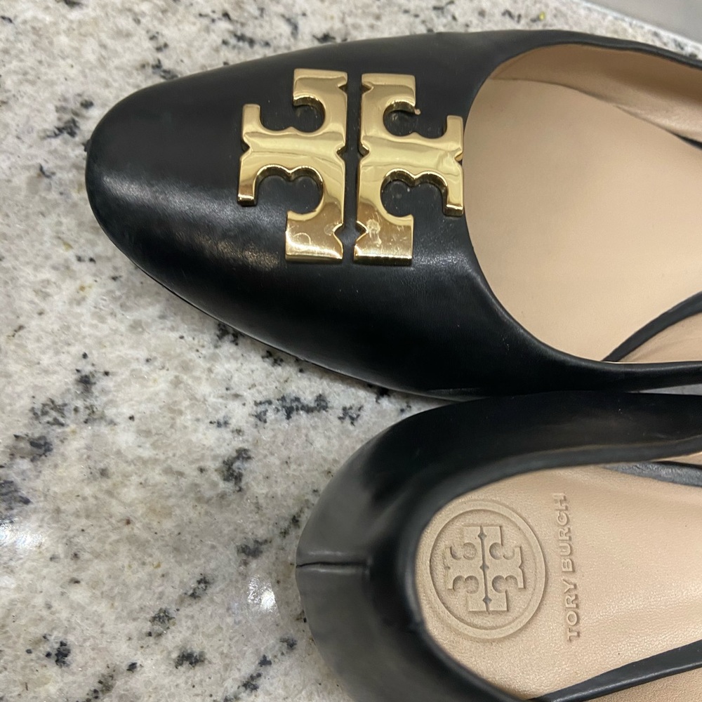 Tory Burch leather flats size 9.5